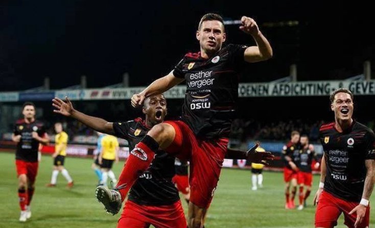 9年布鲁诺 9年布鲁诺