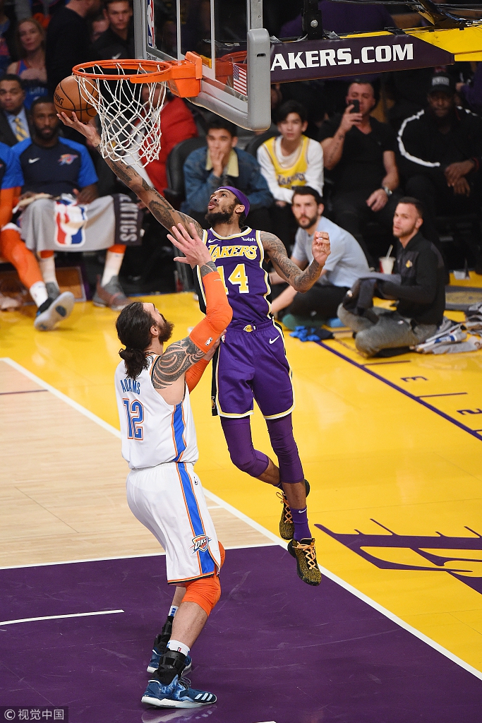 粉丝的追捧 粉丝的追捧